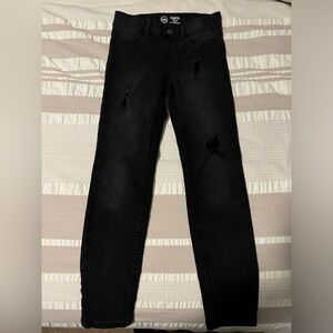 Girls black skinny jeans- size 7 ( with 3 distressed areas)